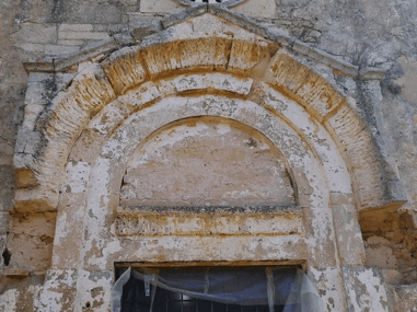 Portale in pietra